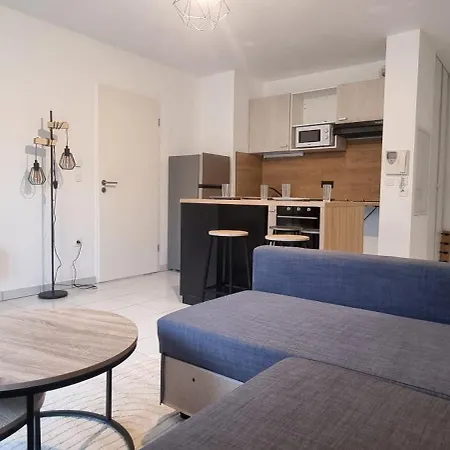 Apartment - Emplacement Ideal *